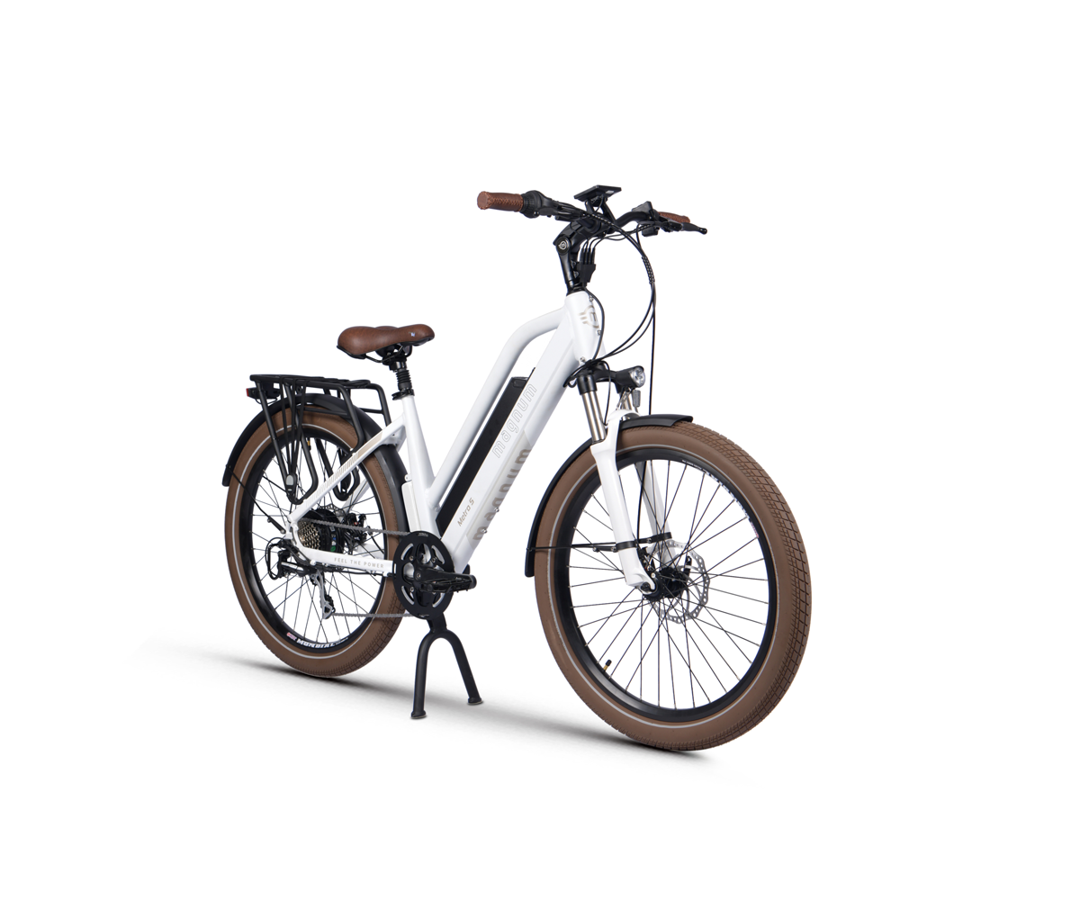 Magnum Metro 750