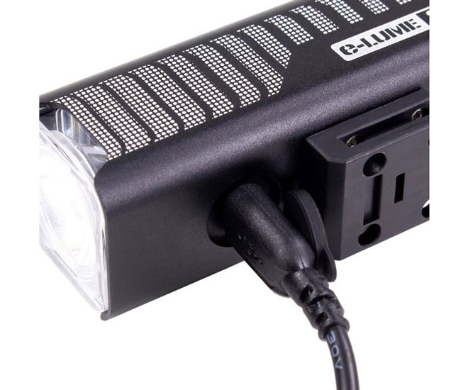 Serfas E-Lume headlight 1000 Lumen